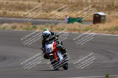 media/Apr-19-2025-AHRMA (Sat) [[3d98ca3309]]/Race/Group 3/turn 4/